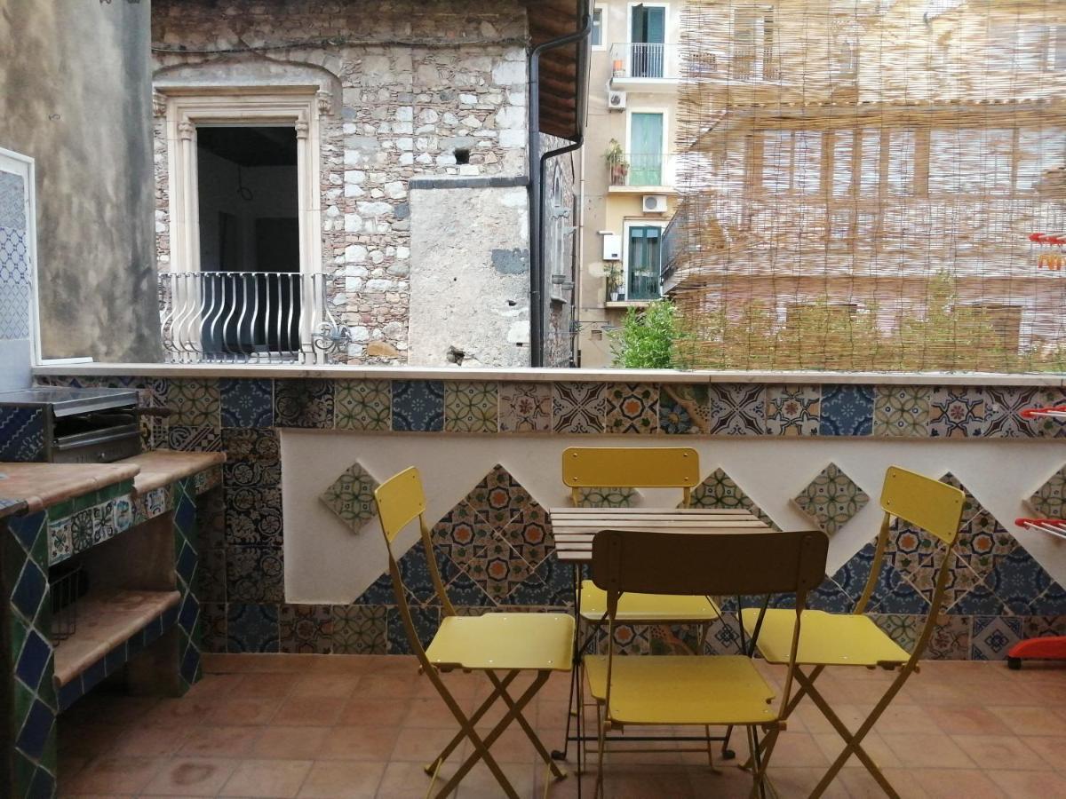 Aly Art Apartment Taormina Duomo, Gulf & Etna View المظهر الخارجي الصورة