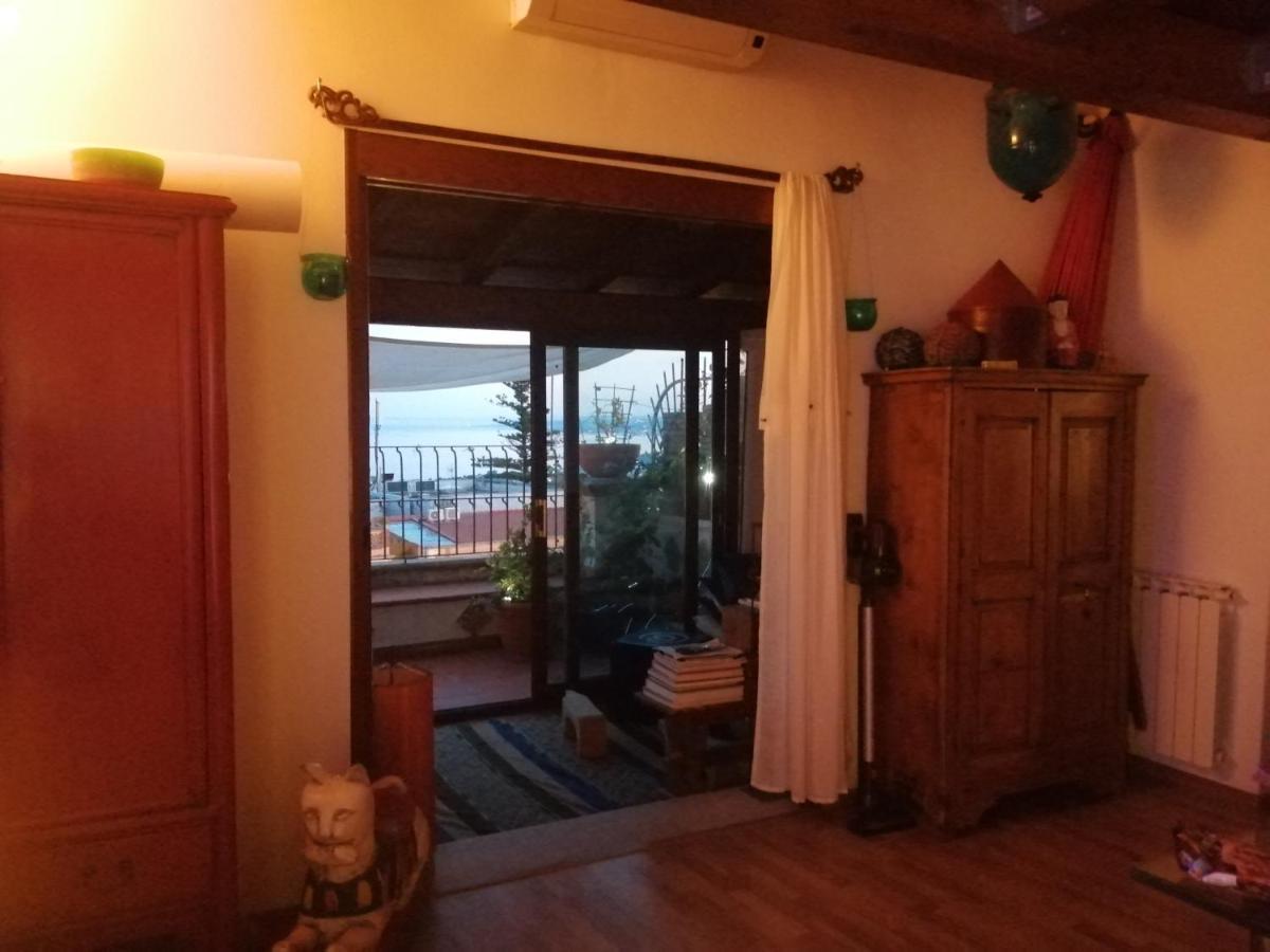 Aly Art Apartment Taormina Duomo, Gulf & Etna View المظهر الخارجي الصورة